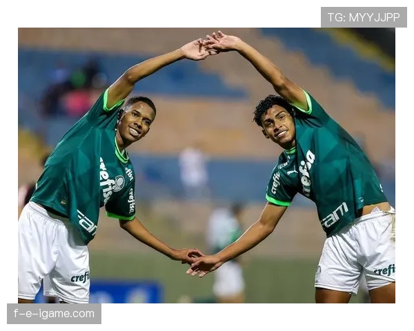 欧洲U17锦标赛资格赛激战正酣，新星闪耀争夺决赛圈入场券