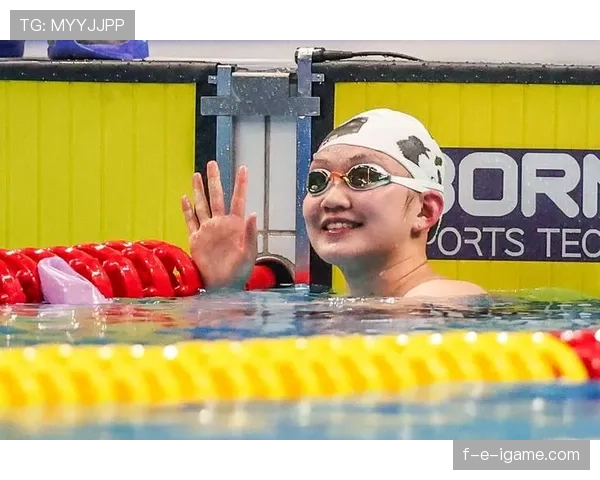 李冰洁比赛结束秒变奶茶妹，居然和队友闹起了小情绪？